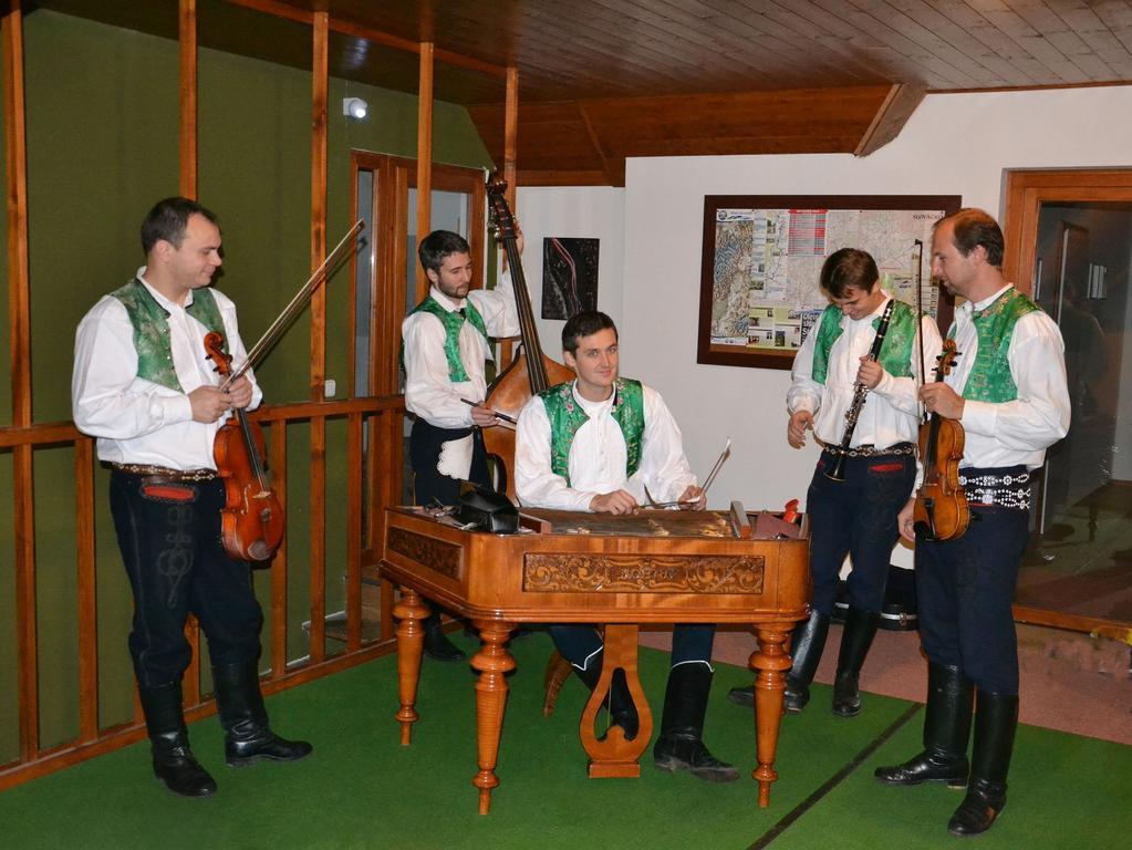 Penzion Pod Vapenkami Strážnice Eksteriør billede